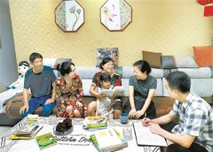 送課上門 警鐘長鳴 村干部上任伊始先學(xué)廉