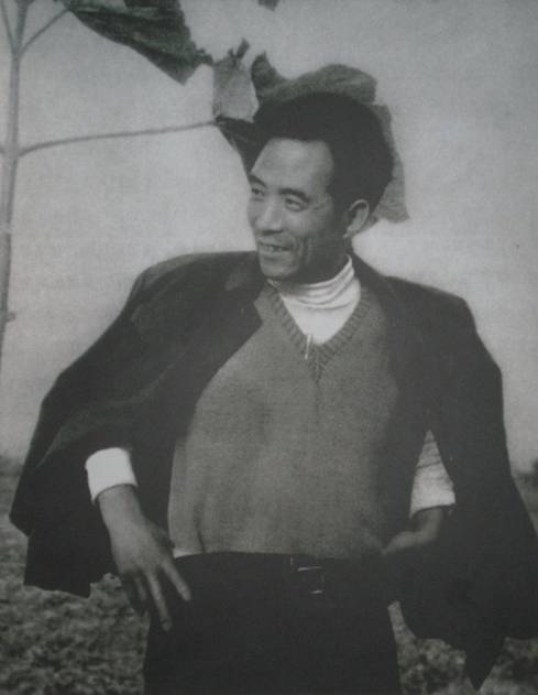 寫盡黨的好干部焦裕祿的為民情懷與英雄本色,雖然焦裕祿同志已離開我們53年,但焦裕祿精神是我們黨永遠(yuǎn)的榜樣力量和寶貴財(cái)富,廉政教育