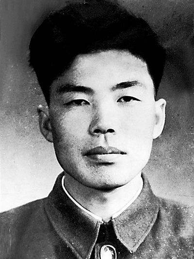 張慶和像(資料照片)新華社發(fā)