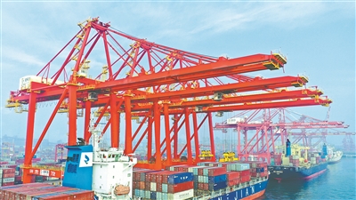 努力成為領(lǐng)導(dǎo)經(jīng)濟(jì)工作行家里手